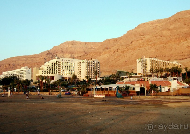 фото Coral Beach Resort Tiran