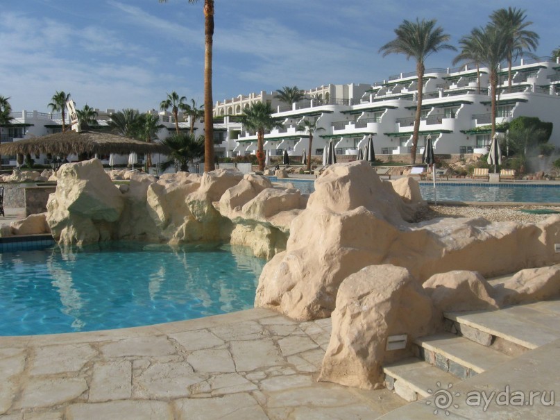 Территория  отеля