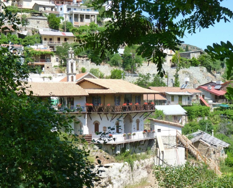 Монастырь Иоанниса Лампадистиса