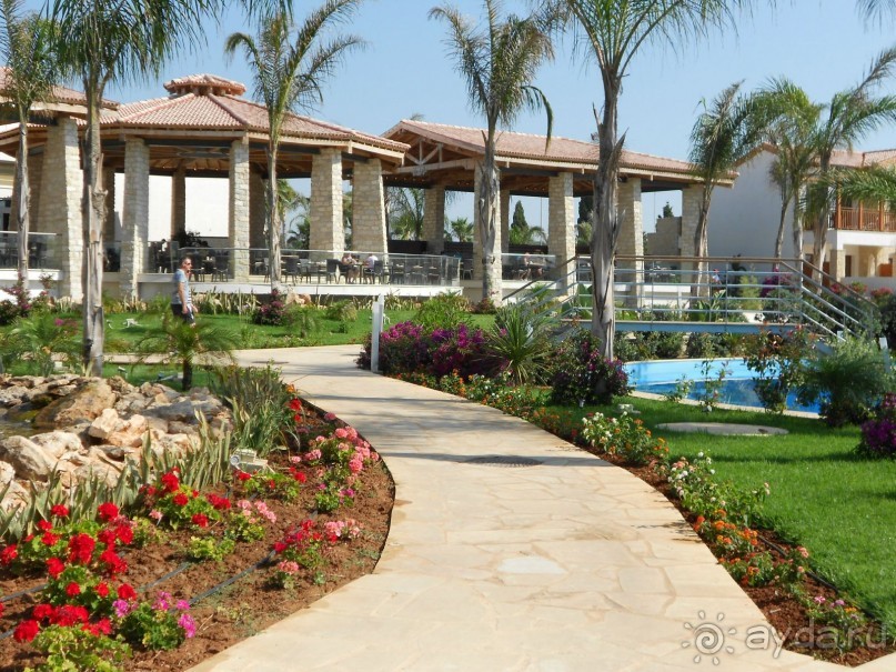 Olympic Lagoon Resort 4*