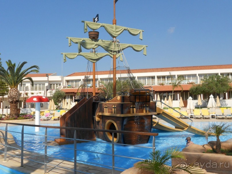 Olympic Lagoon Resort 4*