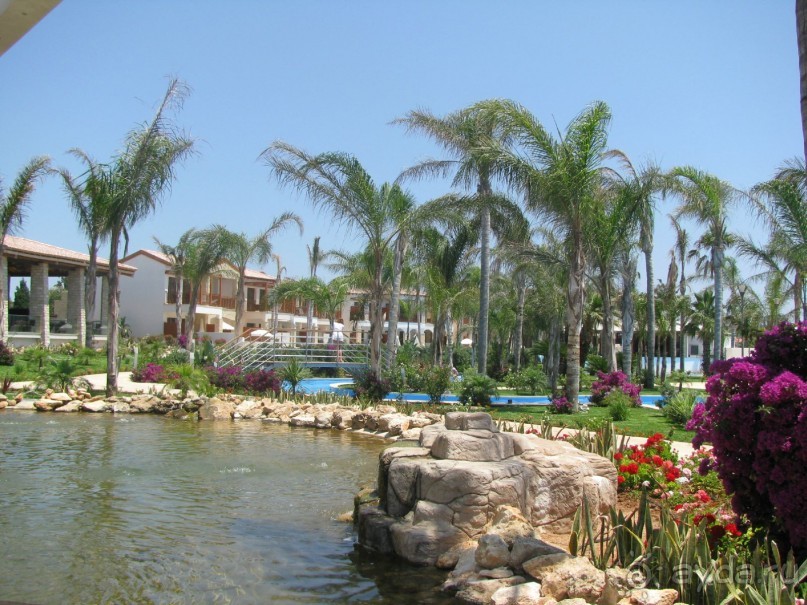 Olympic Lagoon Resort 4*