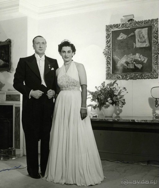 Искья. Ботанический сад Ла Мортелла, Центр Форио, Сады Посейдона. Доп. информация про автобусы