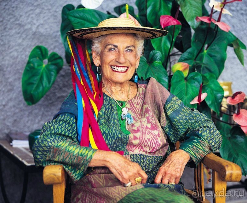 Искья. Ботанический сад Ла Мортелла, Центр Форио, Сады Посейдона. Доп. информация про автобусы