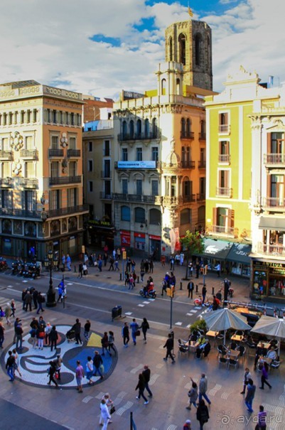 Отель-выручалочка на Рамбле