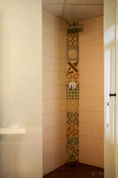 Отель-выручалочка на Рамбле