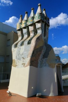 Барселона. Музеи: Дом Мила (Каменоломня) и Дом Бальо (обзор).