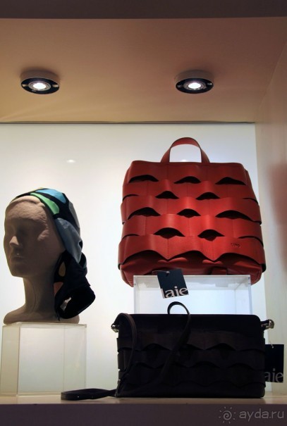 Барселона. Музеи: Дом Мила (Каменоломня) и Дом Бальо (обзор).