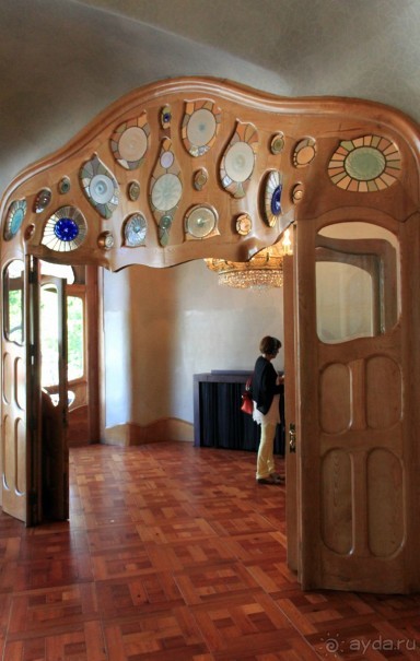 Барселона. Музеи: Дом Мила (Каменоломня) и Дом Бальо (обзор).