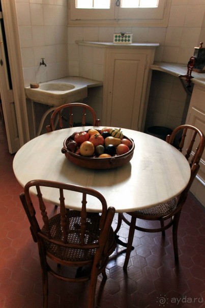 Барселона. Музеи: Дом Мила (Каменоломня) и Дом Бальо (обзор).