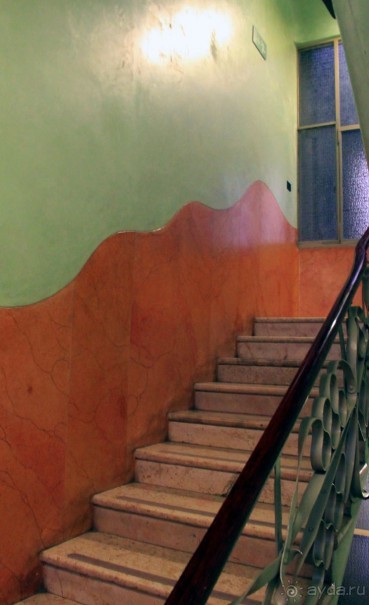 Барселона. Музеи: Дом Мила (Каменоломня) и Дом Бальо (обзор).