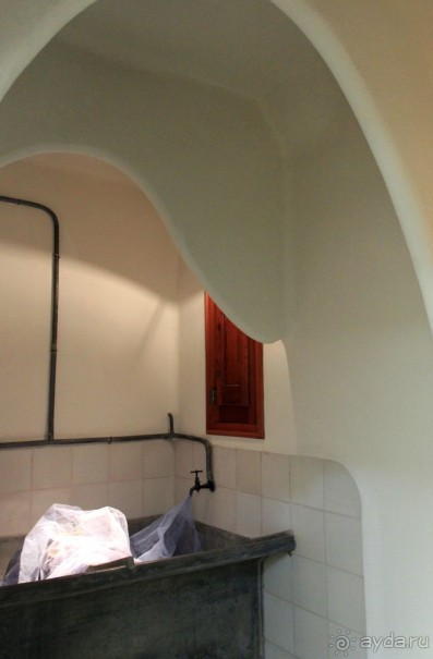 Барселона. Музеи: Дом Мила (Каменоломня) и Дом Бальо (обзор).