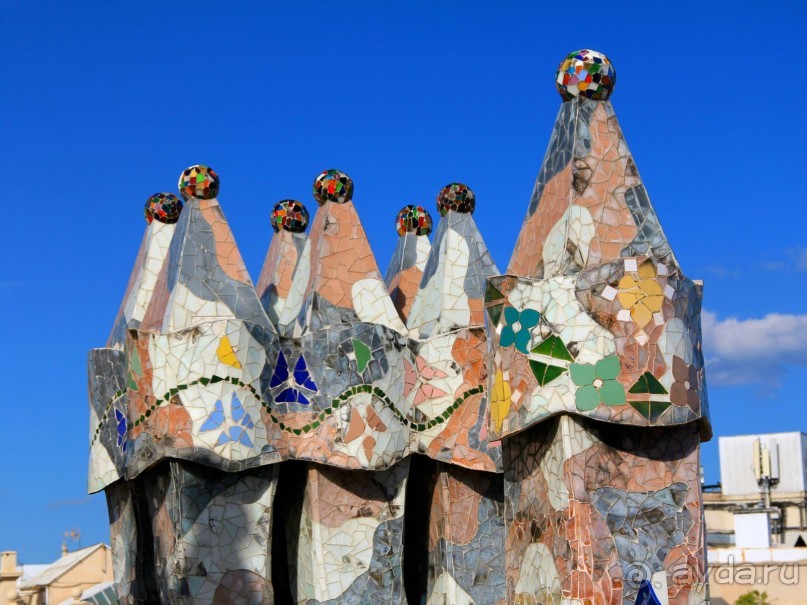 Барселона. Музеи: Дом Мила (Каменоломня) и Дом Бальо (обзор).