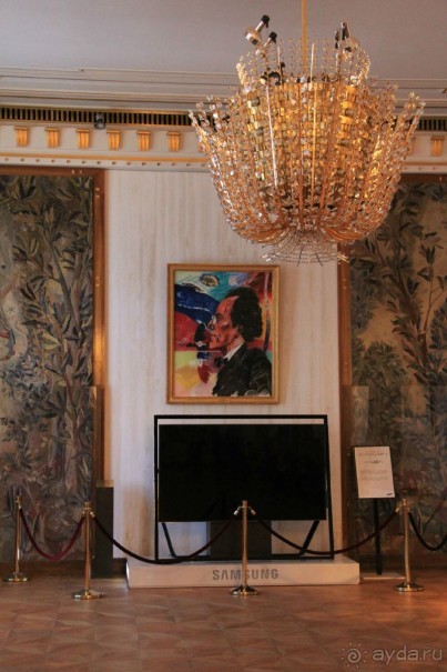 Зал Густава Малера, который изобрёл АНТРАКТ.