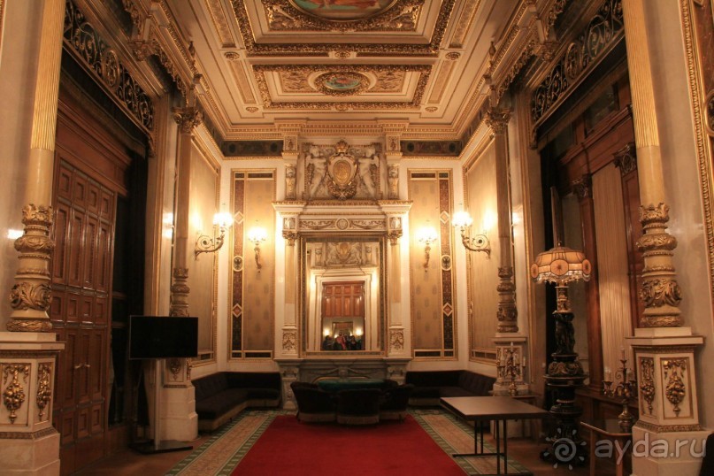 Чайный салон для царственных особ.