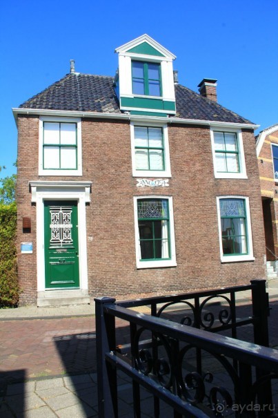 Поездка в Заандам и Заансе Сханс с The Amsterdam and Region Day Ticket.