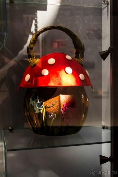 Даже если вы не любитель сумок, но цените оригинальность, загляните в этот музей