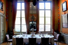 Музей Ван Лоона, Музей Гелвинка Хинлопена, Музей Виллета Холтхюйзена в Амстердаме.