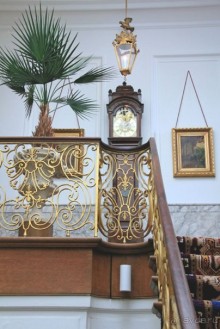 Музей Ван Лоона, Музей Гелвинка Хинлопена, Музей Виллета Холтхюйзена в Амстердаме.