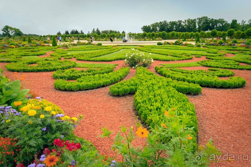 Рига, окрестности. Рундальский дворец и сад. Архитектор Франческо Бартоломео Растрелли.