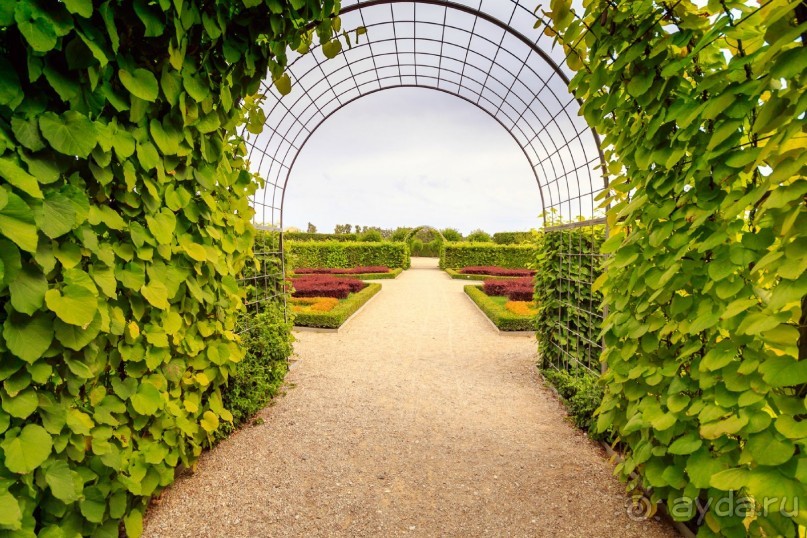 Рига, окрестности. Рундальский дворец и сад. Архитектор Франческо Бартоломео Растрелли.