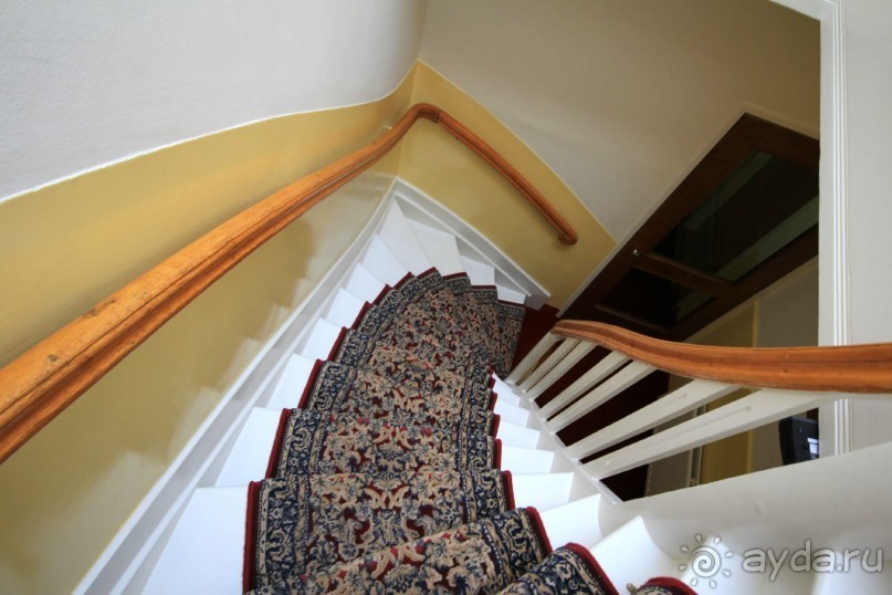 Интересный отель в романтичном месте по приемлемой цене