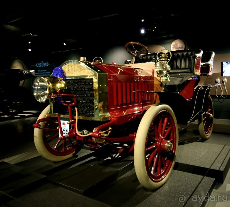 Рига. Rigas Motor Muzejs. Рижский музей автомобилей.