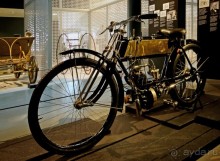 Альбом отзыва "Рига. Rigas Motor Muzejs. Рижский музей автомобилей."
