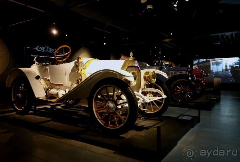 Рига. Rigas Motor Muzejs. Рижский музей автомобилей.