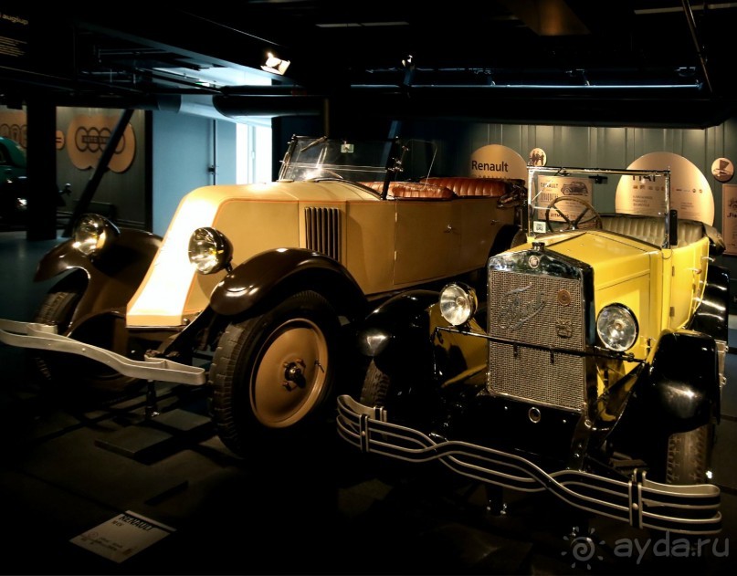 Рига. Rigas Motor Muzejs. Рижский музей автомобилей.