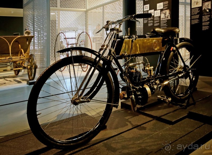 Рига. Rigas Motor Muzejs. Рижский музей автомобилей.