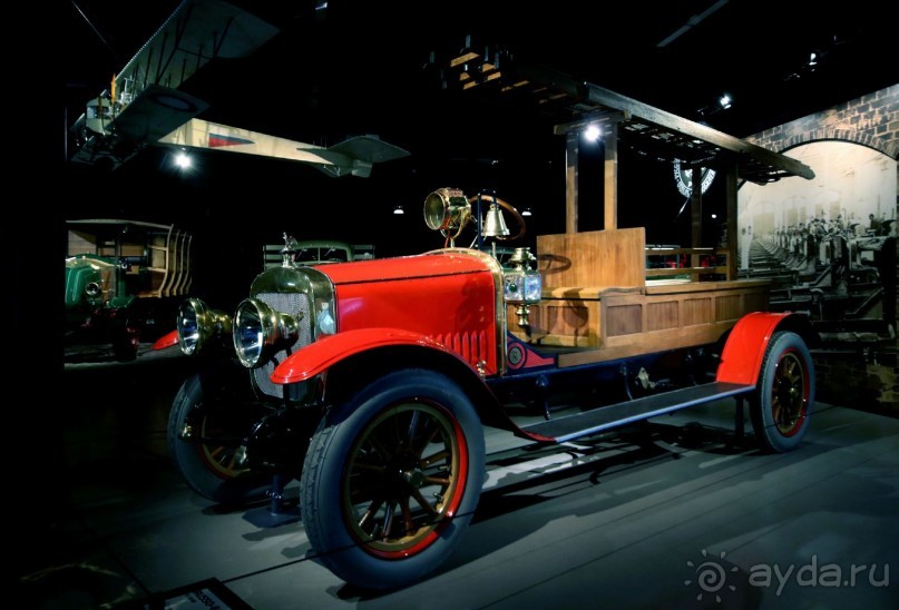 Рига. Rigas Motor Muzejs. Рижский музей автомобилей.