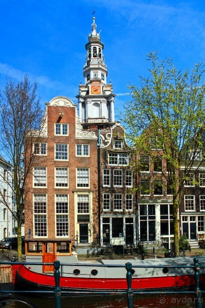 Альбом отзыва "АМСТЕРДАМ. СЫРЫ, СЕЛЁДОЧКА И ВАФЛИ."