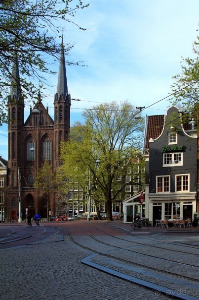 Альбом отзыва "АМСТЕРДАМ. СЫРЫ, СЕЛЁДОЧКА И ВАФЛИ."