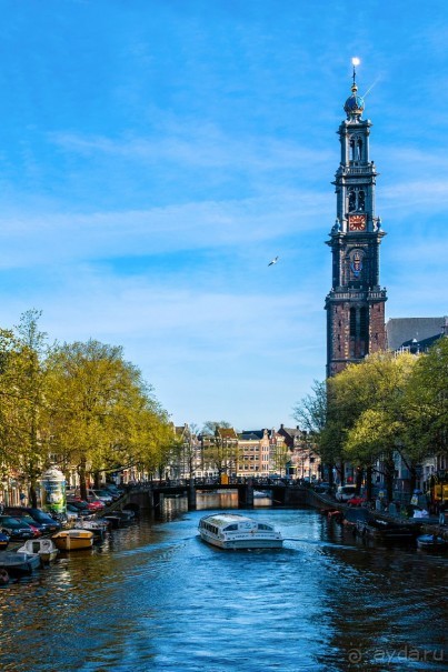 Альбом отзыва "АМСТЕРДАМ. СЫРЫ, СЕЛЁДОЧКА И ВАФЛИ."