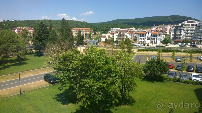 Вид из отеля на город