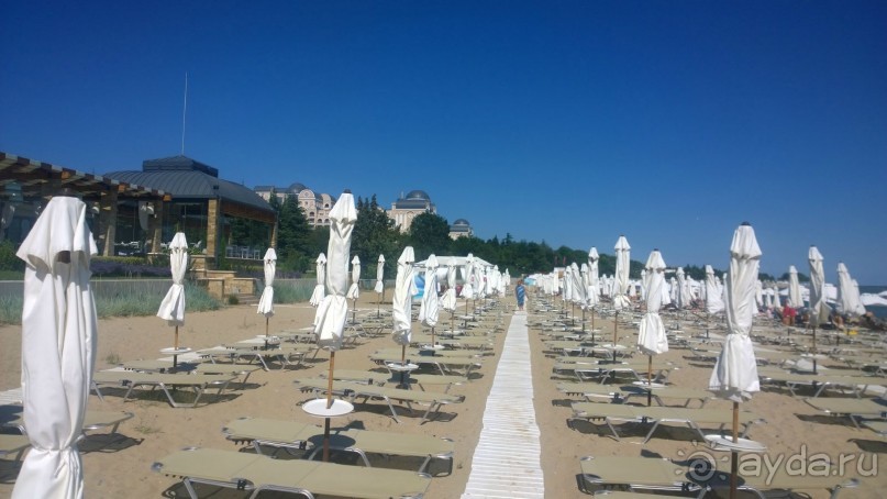 Пляж при отеле