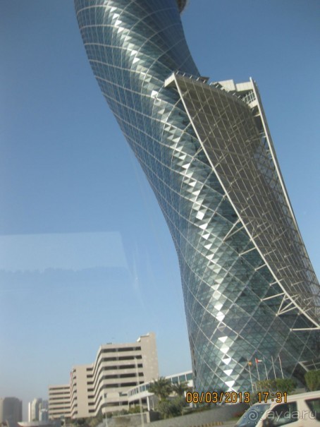 Спокойно, по-домашнему.