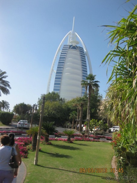 Спокойно, по-домашнему.