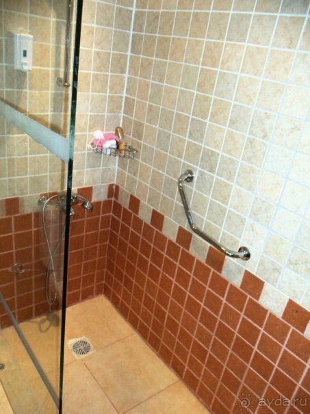 Понравилось всё!!!Кроме тараканов)))