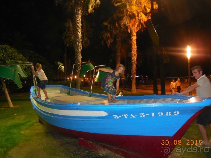 Лучшее между Салоу и Камбрильсом (Вилафортуни) Бюджетный вариант. Про два лета (2014 и 2015)