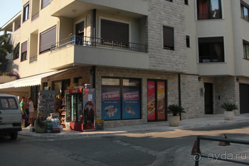 минимаркет прямо у нашей виллы