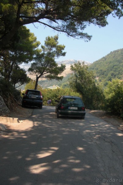 Дорога в пляжу Лучице