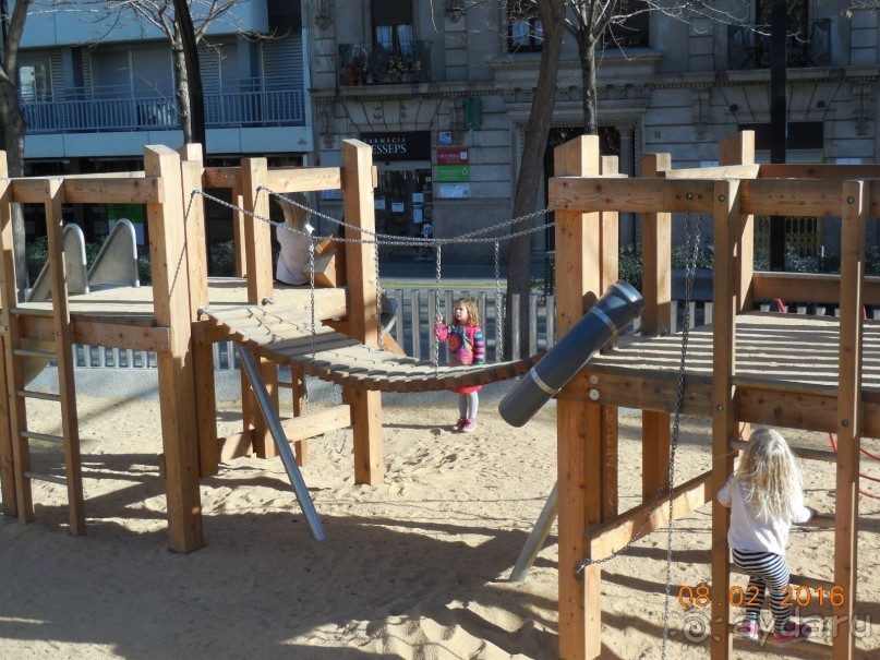 В Барселону в феврале с ребенком 4,5 лет - то что нужно!