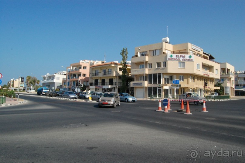 фото Mayfair Gardens Apartments