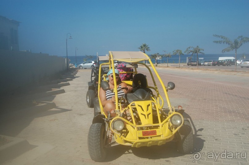 Это 3*,но очень хорошая,если не ждать сервиса 5*........то рекомендую.