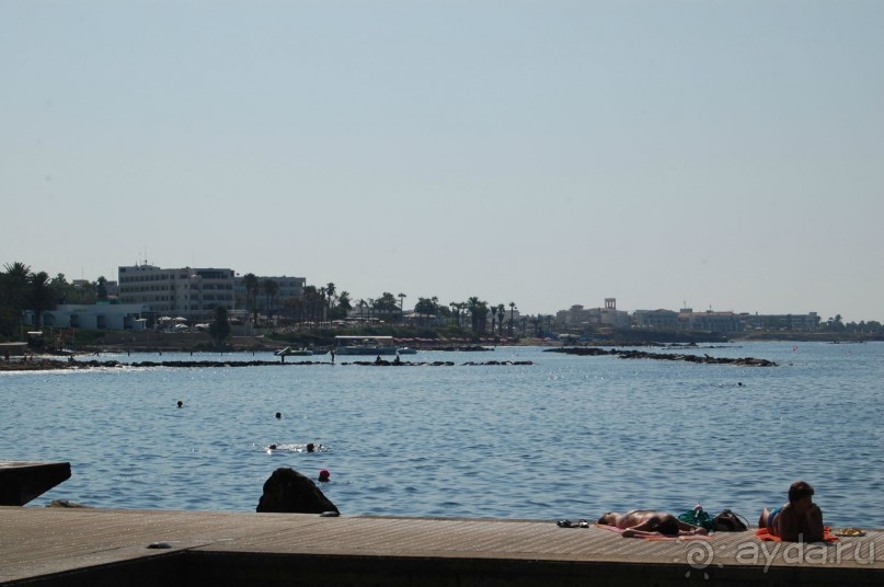 Это 3*,но очень хорошая,если не ждать сервиса 5*........то рекомендую.