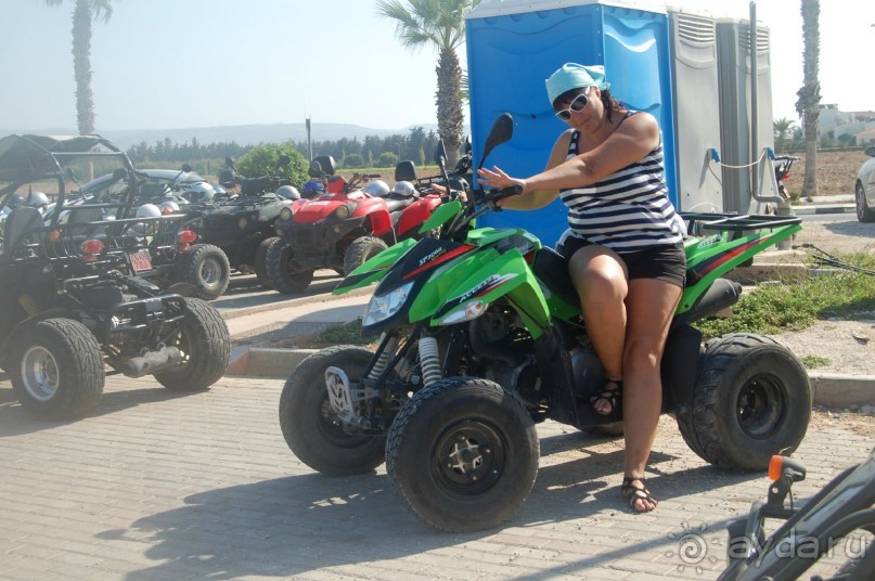 Это 3*,но очень хорошая,если не ждать сервиса 5*........то рекомендую.