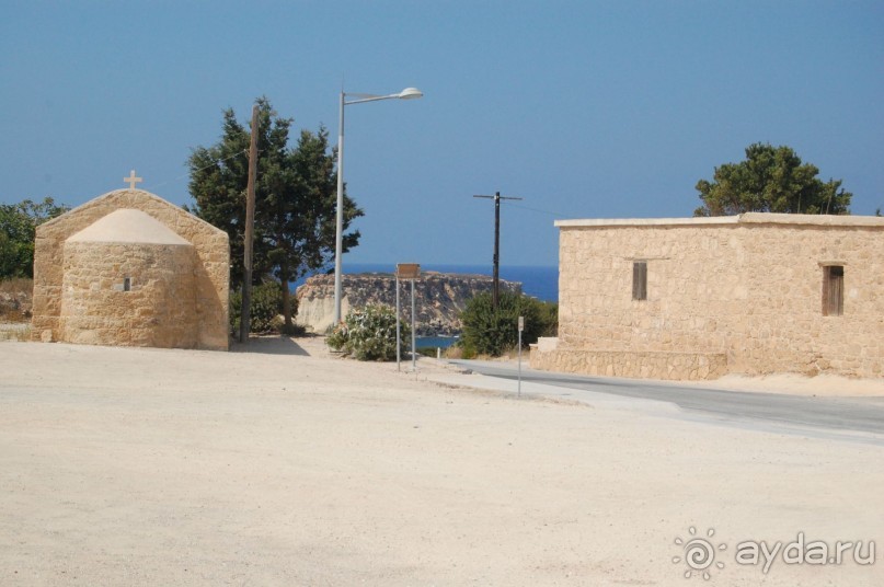 Это 3*,но очень хорошая,если не ждать сервиса 5*........то рекомендую.