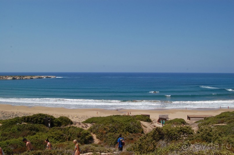 Это 3*,но очень хорошая,если не ждать сервиса 5*........то рекомендую.